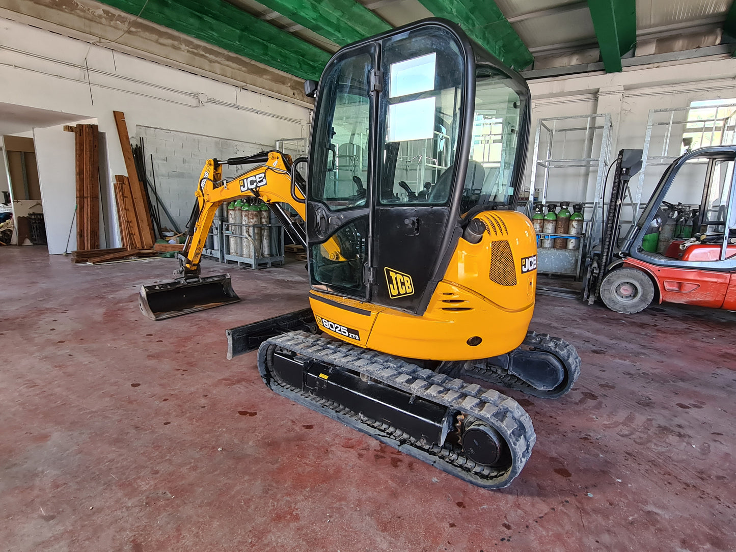 MiniEscavatore Jcb 8025 anno 2013 (VENDUTO)