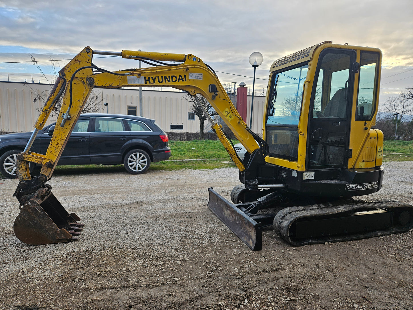 Miniescavatore hyundai robex 36-n7 VENDUTO