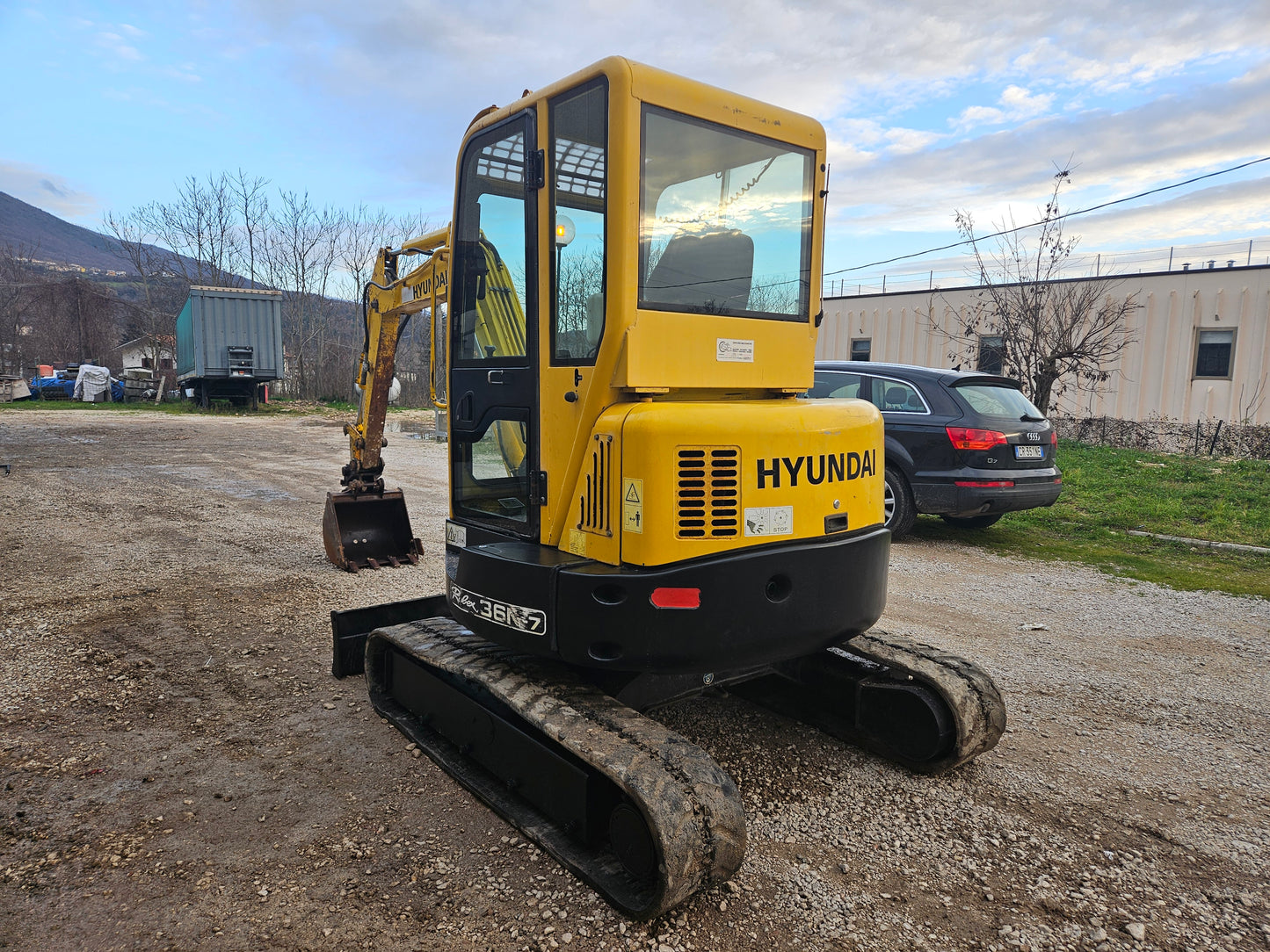 Miniescavatore hyundai robex 36-n7 VENDUTO