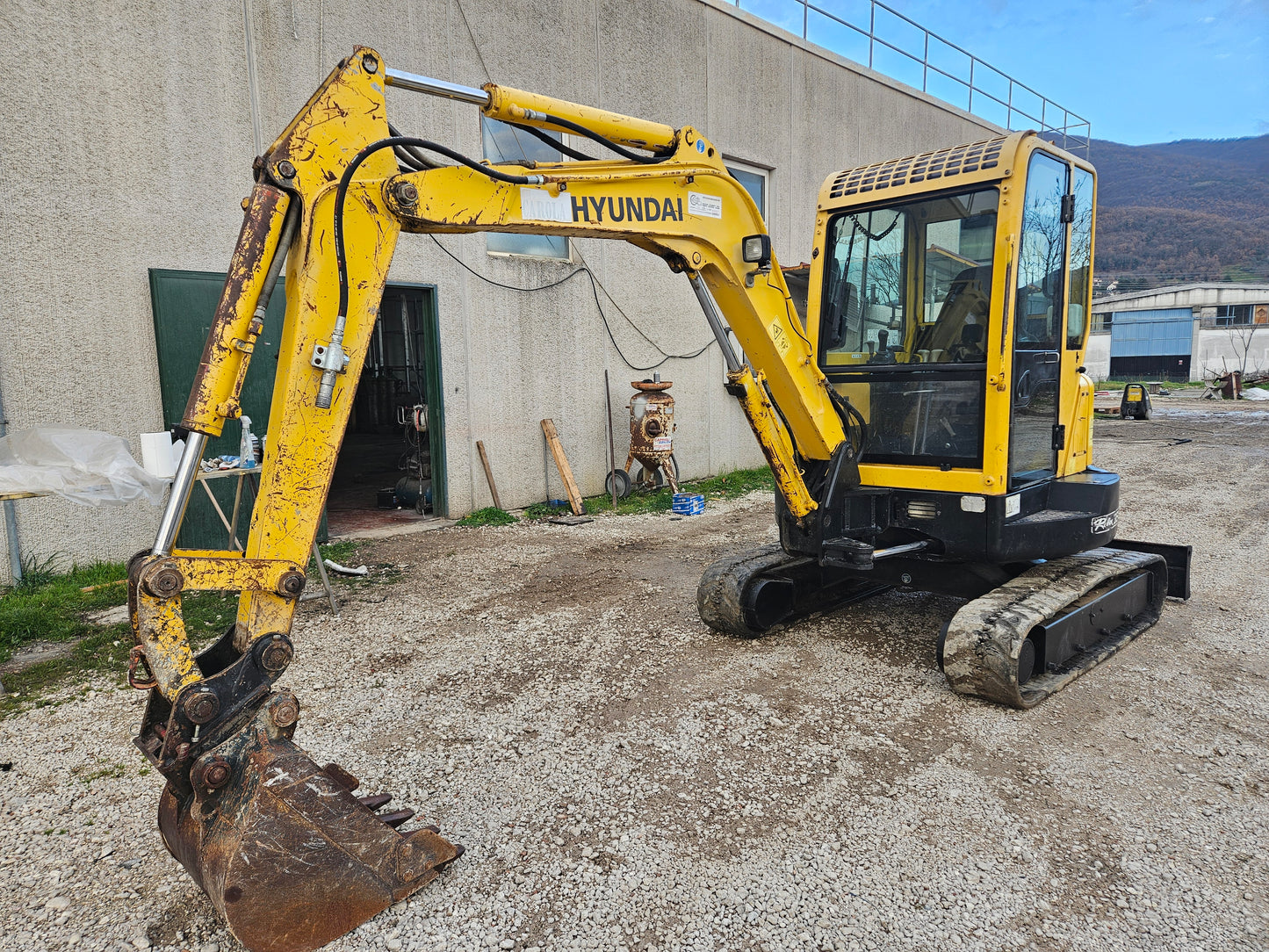Miniescavatore hyundai robex 36-n7 VENDUTO