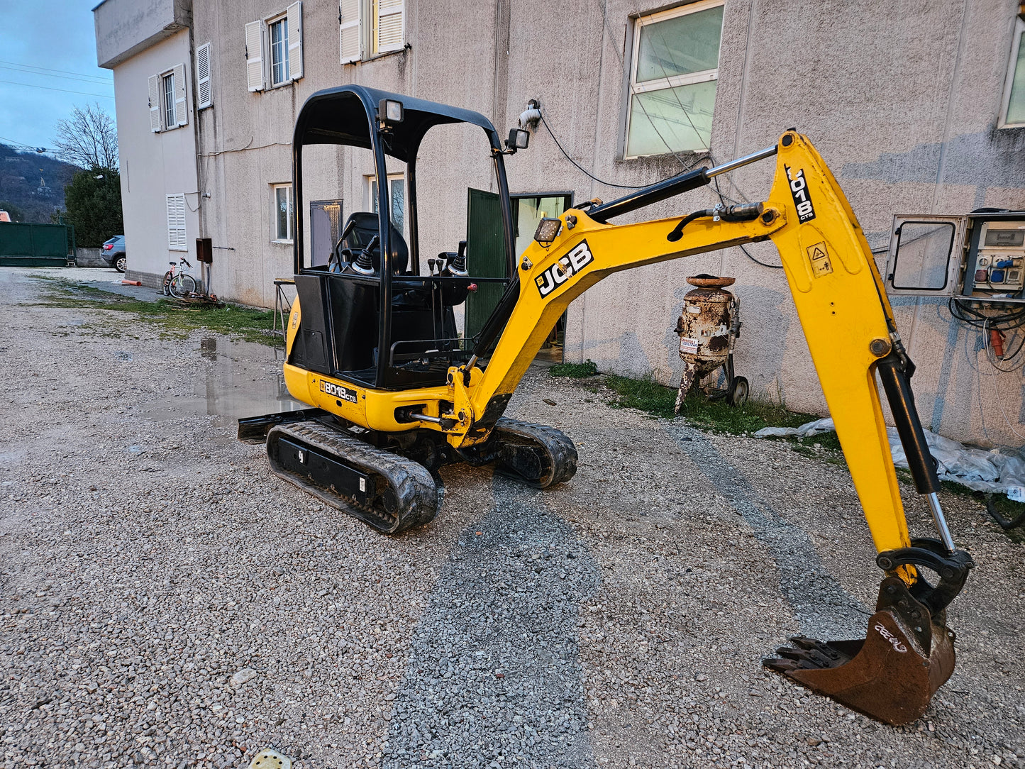 Miniescavatore jcb 8018 zts ,anno 2017