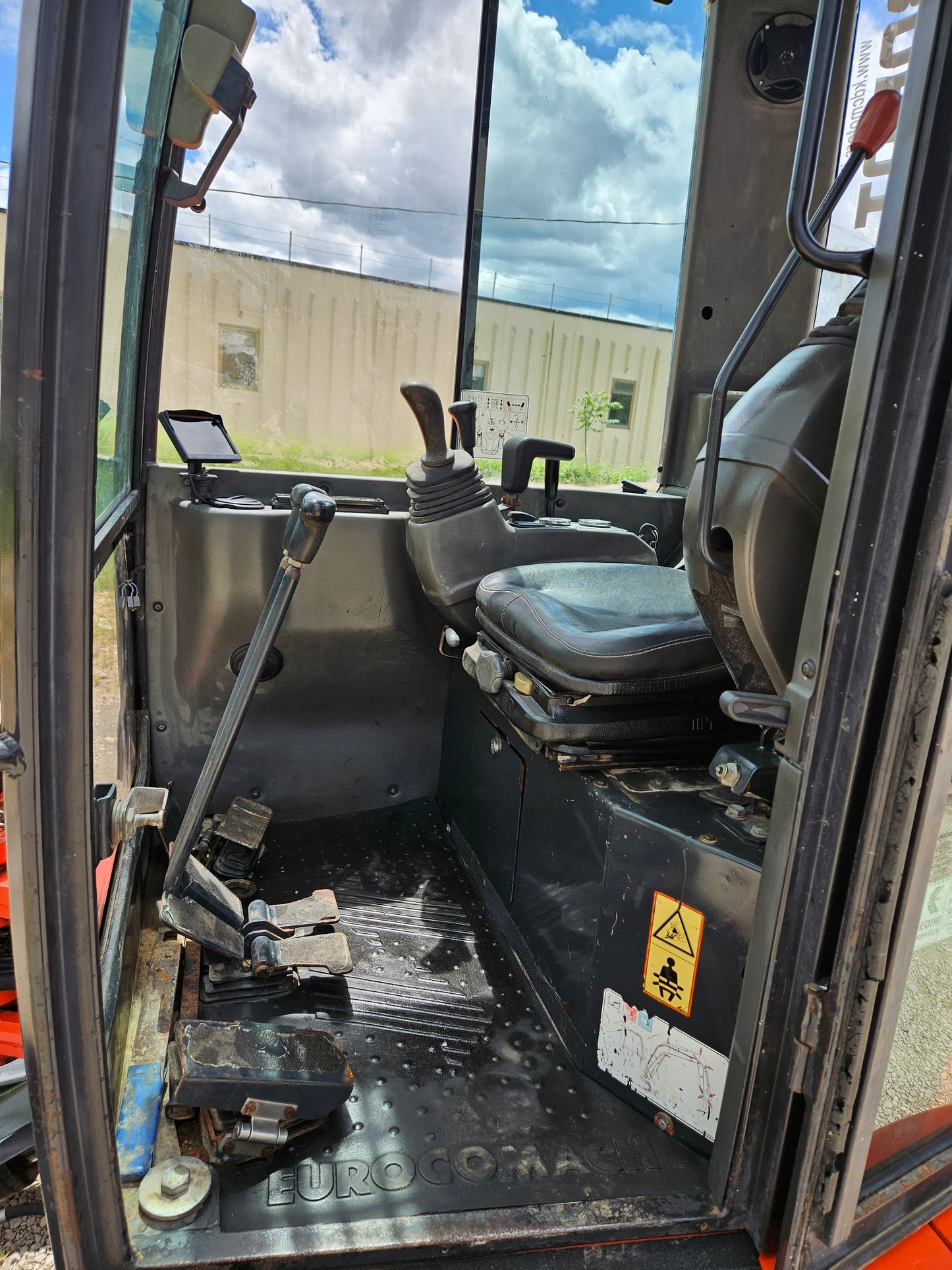 Miniescavatore eurocomach es500zt