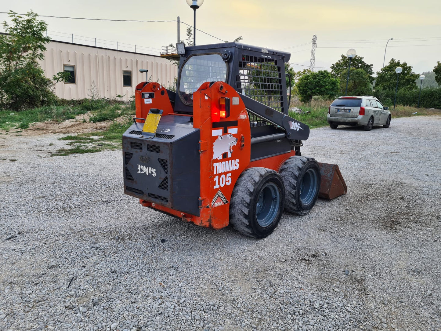 Minipala thomas t 105  (Venduta)