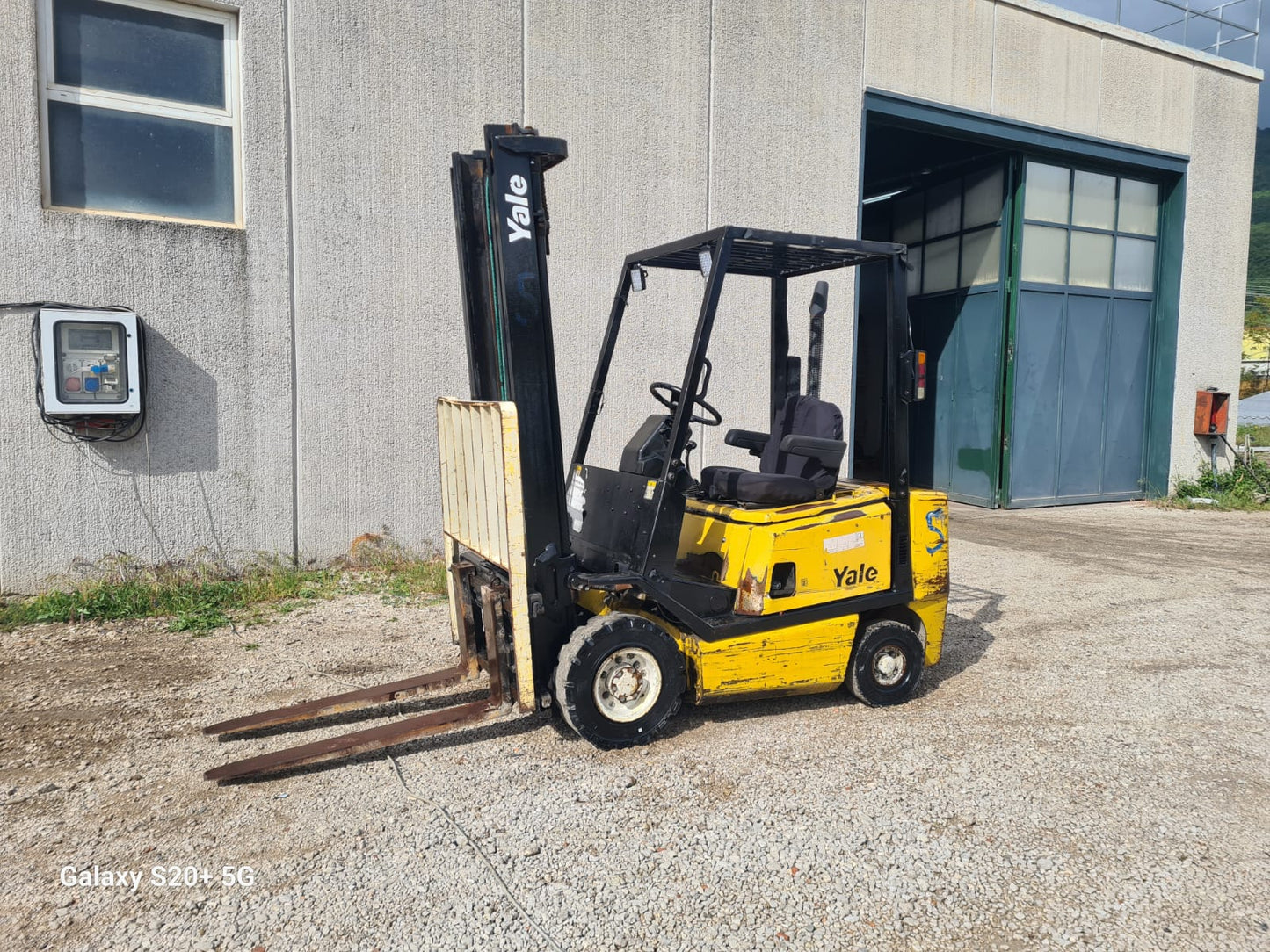 Muletto yale gdp 20 quintali Diesel con cee e traslatore
