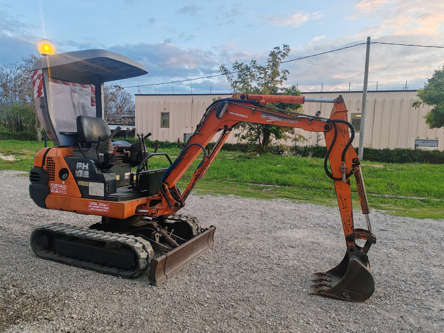 Miniescavatore fiat hitachi FH17 Venduto