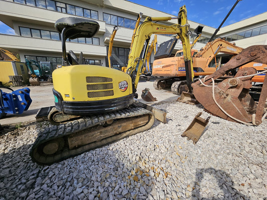Miniescavatore yanmar vio 40